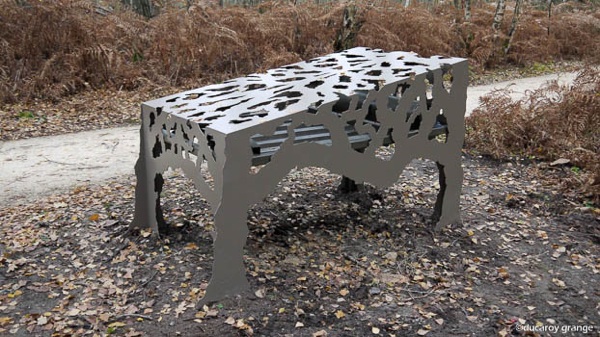 Sculpture sonore © Scénographie et illustrations : MEDIEVAL-Lyon : AL. Favre et T. Guyon / Fabrication : Ducaroy Grange.