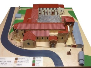 Maquette de l'Abbaye de Mozac, façades nord © Archi-Tact.