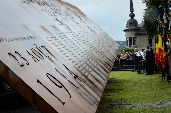 Inauguration du mémorial de Dinant en présence du Roi des Belges