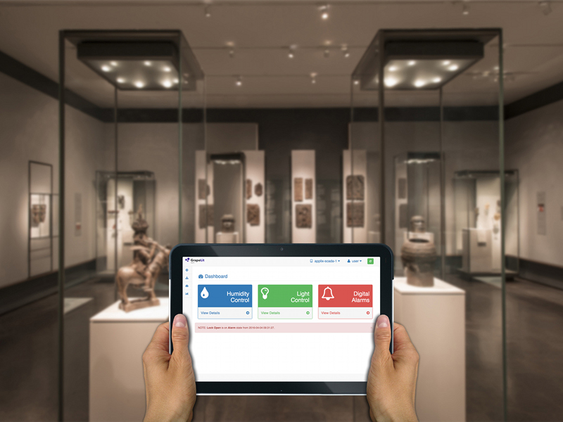 Intelligent Display Case, la vitrine du futur par Goppion