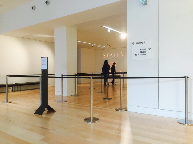 Stiletto Barrier à la Wellcome Collection, Absolute Museums & Gallery Products