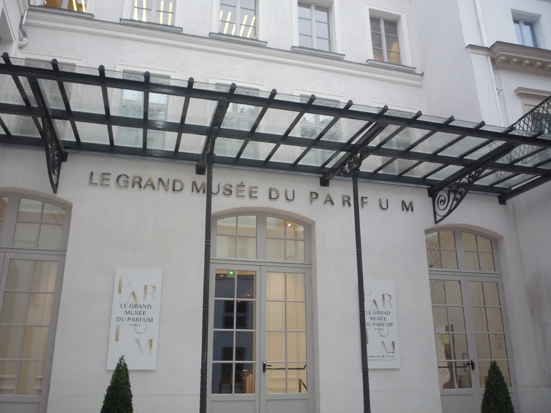 Le Grand Musée du Parfum ©Boscher Signalétique & Image