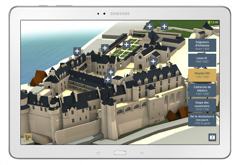 Déclinaison tablette de l'application multimédia sur la reconstitution historique des étapes clés de l’histoire de Château d'Amboise. Conception : Cent Millions de Pixels et MG Design.©MG Design