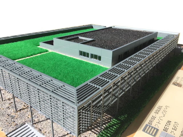 maquette-mediatheque-riom-architact-detail-brise-soleil