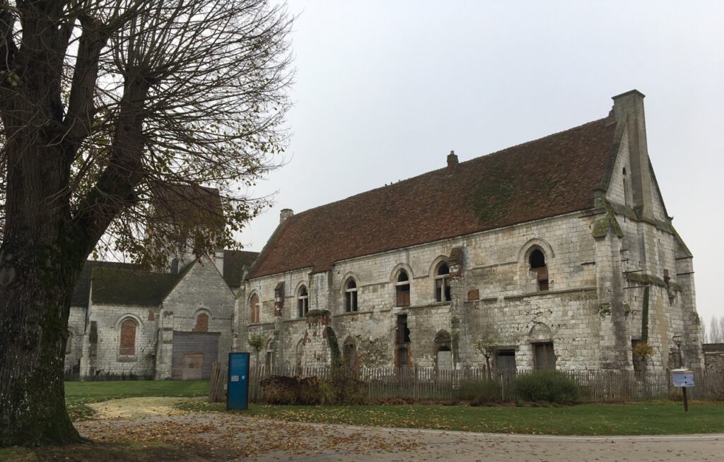 akken-sonopluie-Maladrerie-Saint-Lazare-beauvais-exterieur