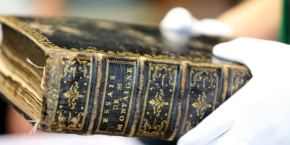 retour-des-essais-de-montaigne-a-la-bibliotheque-apres-numerisation