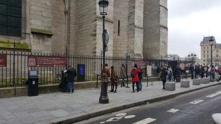 JeFIle-tours-de-Notre-Dame